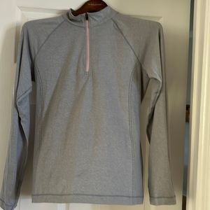 Long sleeve workout top